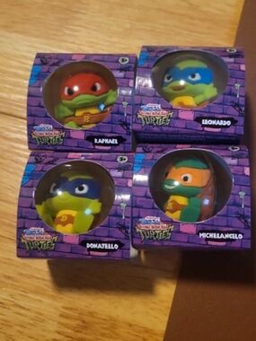 Nickelodeon TMNT Teenage Mutant Ninja Turtles Mini Figures Lot of 4